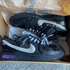Lot 50/50 off white dunks size 9.5